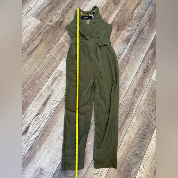 Lulus Jumpsuit NWT - Picture 4 of 5